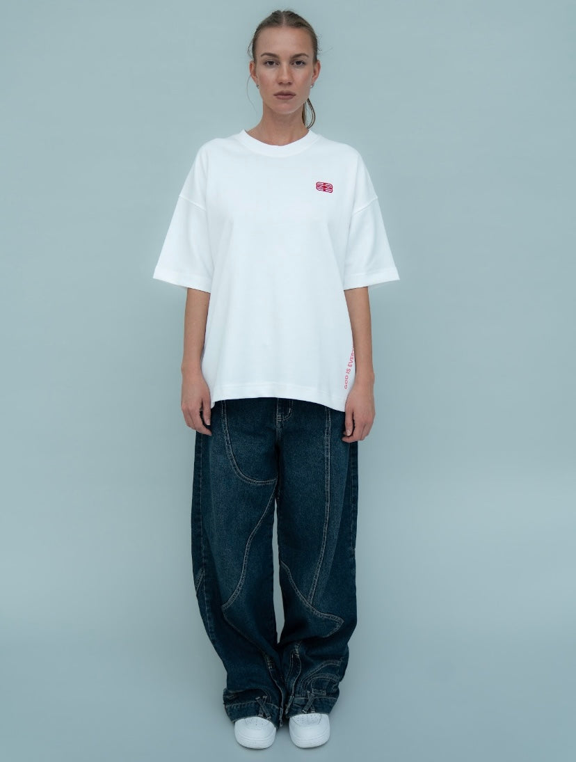 ‘’GOD’S EVERYWHERE’’ T-Shirt
