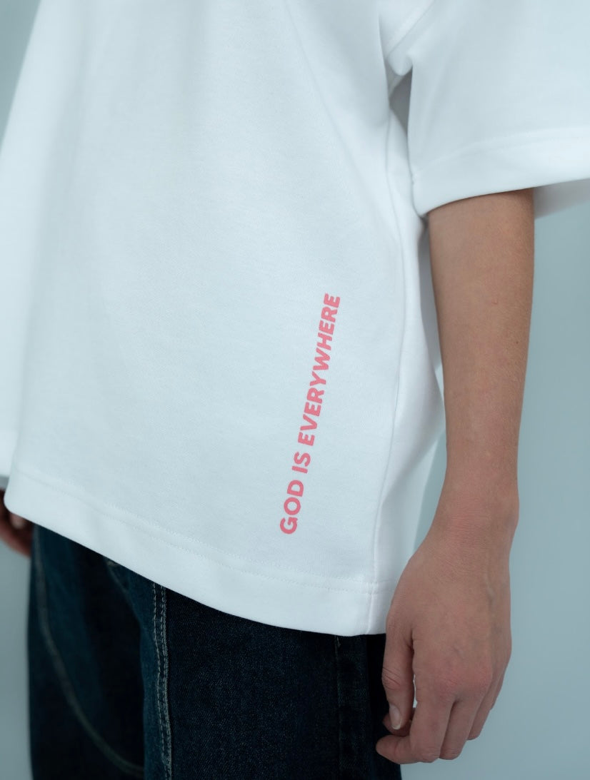 ‘’GOD’S EVERYWHERE’’ T-Shirt