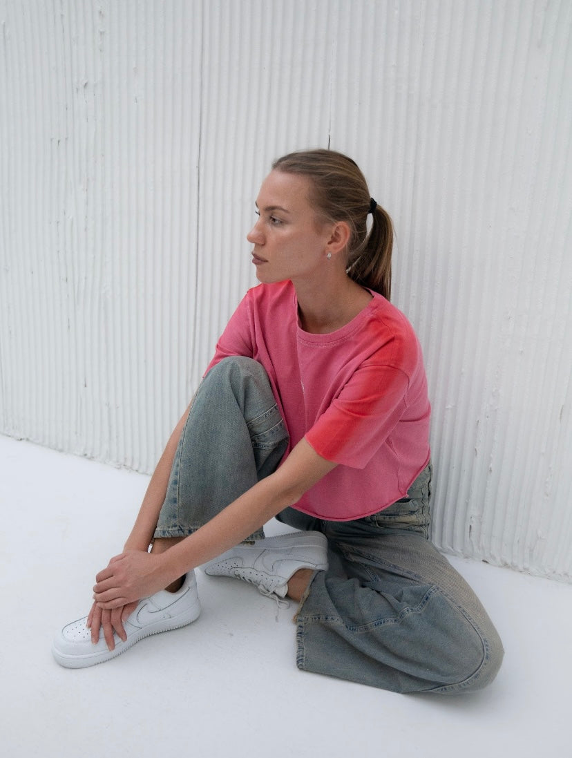 "FEMININTY" Shirt Crop top