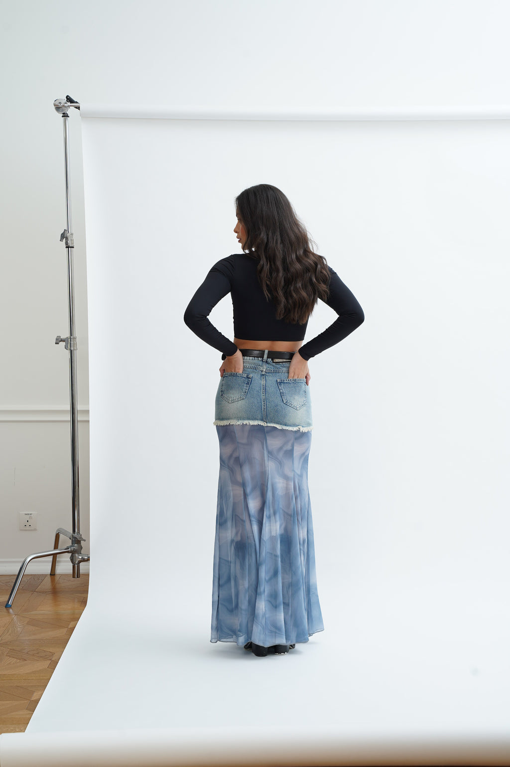 DUAL TEXTURE SKIRT