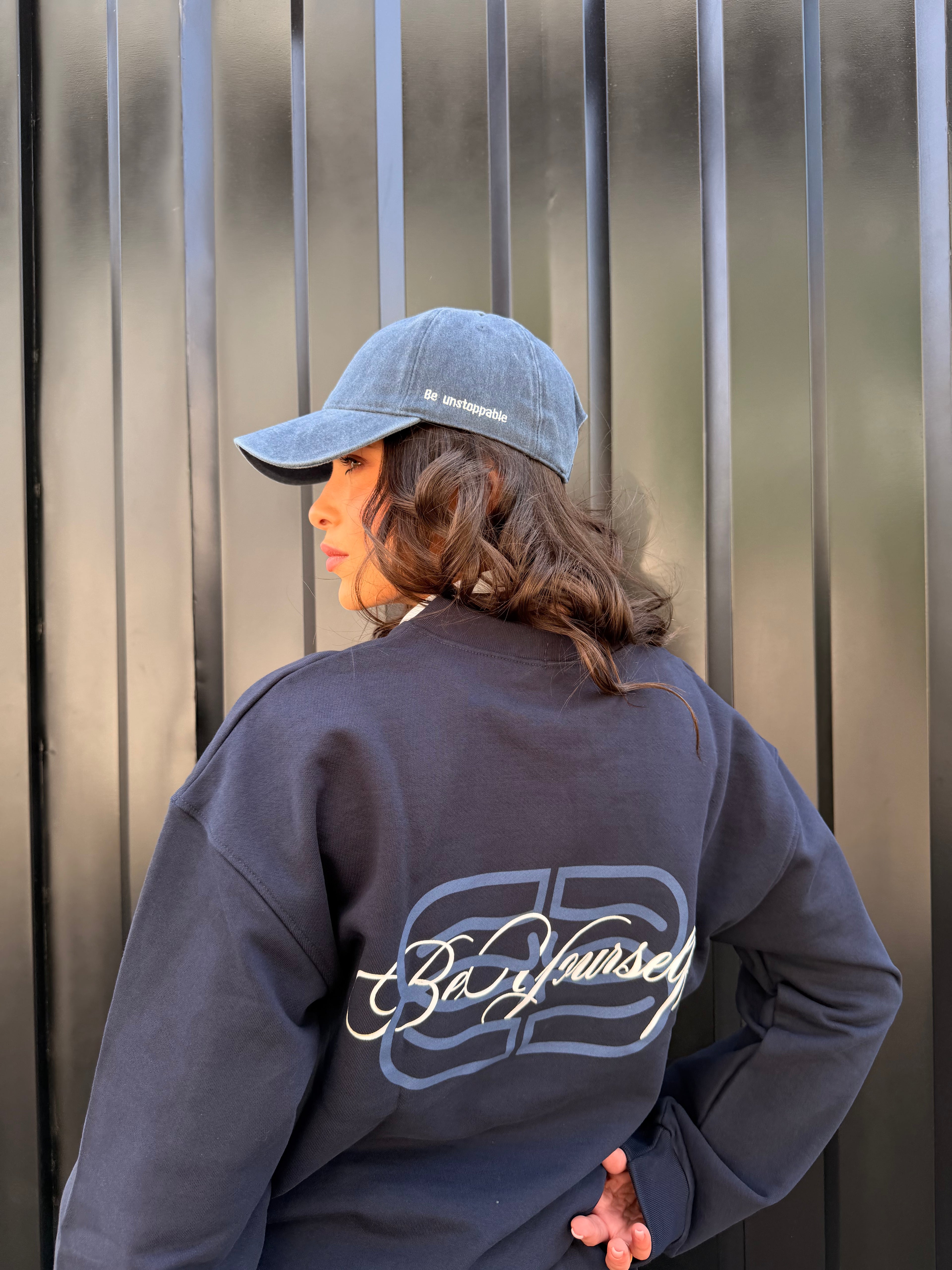THE COMFY EDITION SET-IN DARK BLUE
