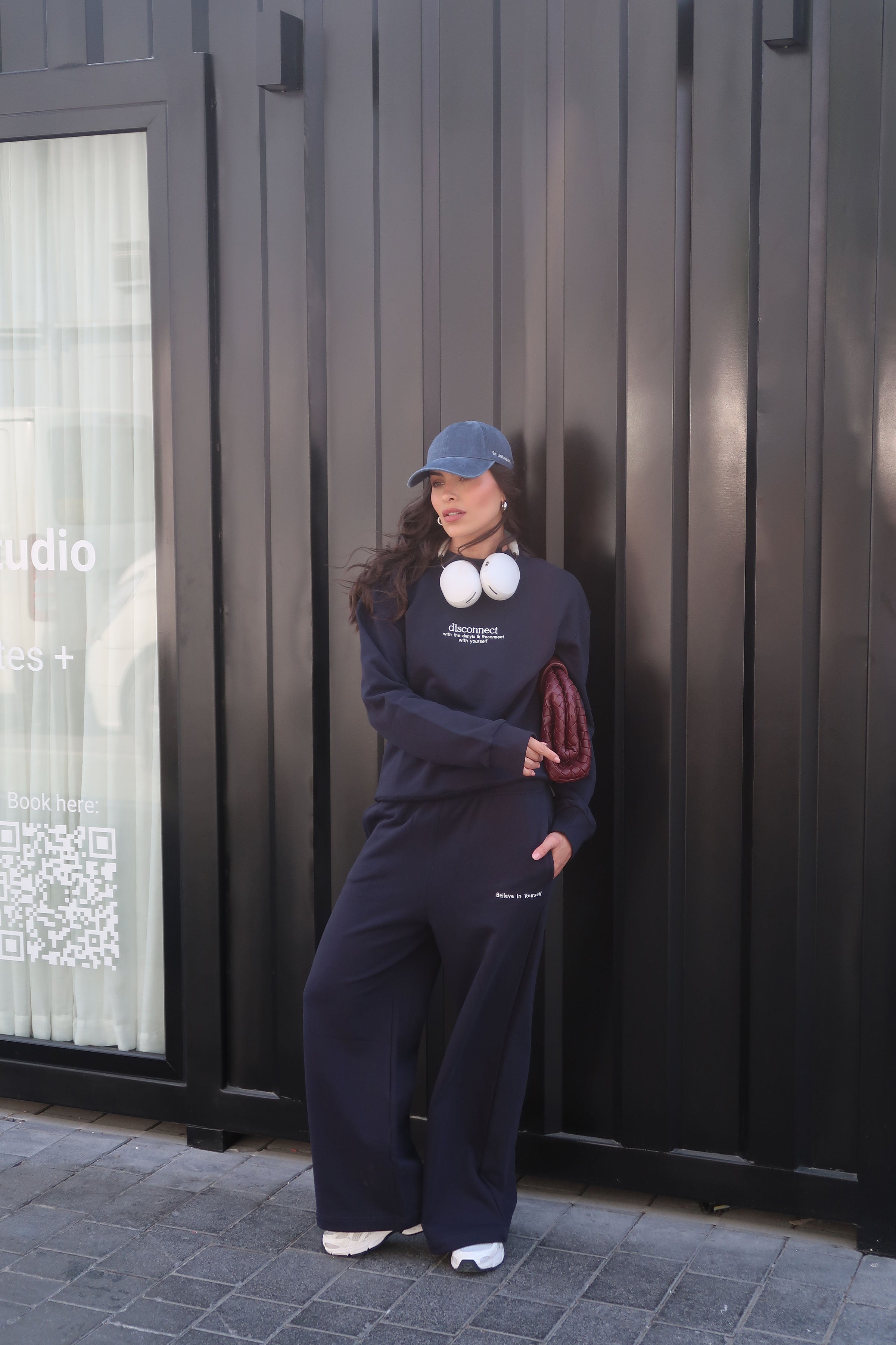 THE COMFY EDITION SET-IN DARK BLUE